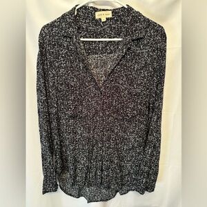 CLOTH & STONE Size M Black White Splatter Crosshatch Print Collared Button Down